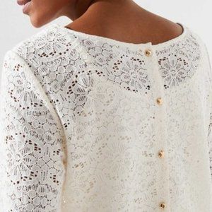NWT - Floral Lace Button Back Top - XS/S